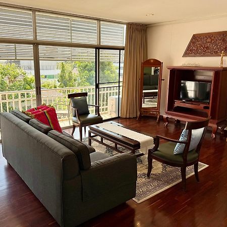 Samsen Suites Spacious 2Br Contemporary Thai Style Bangkok Zewnętrze zdjęcie