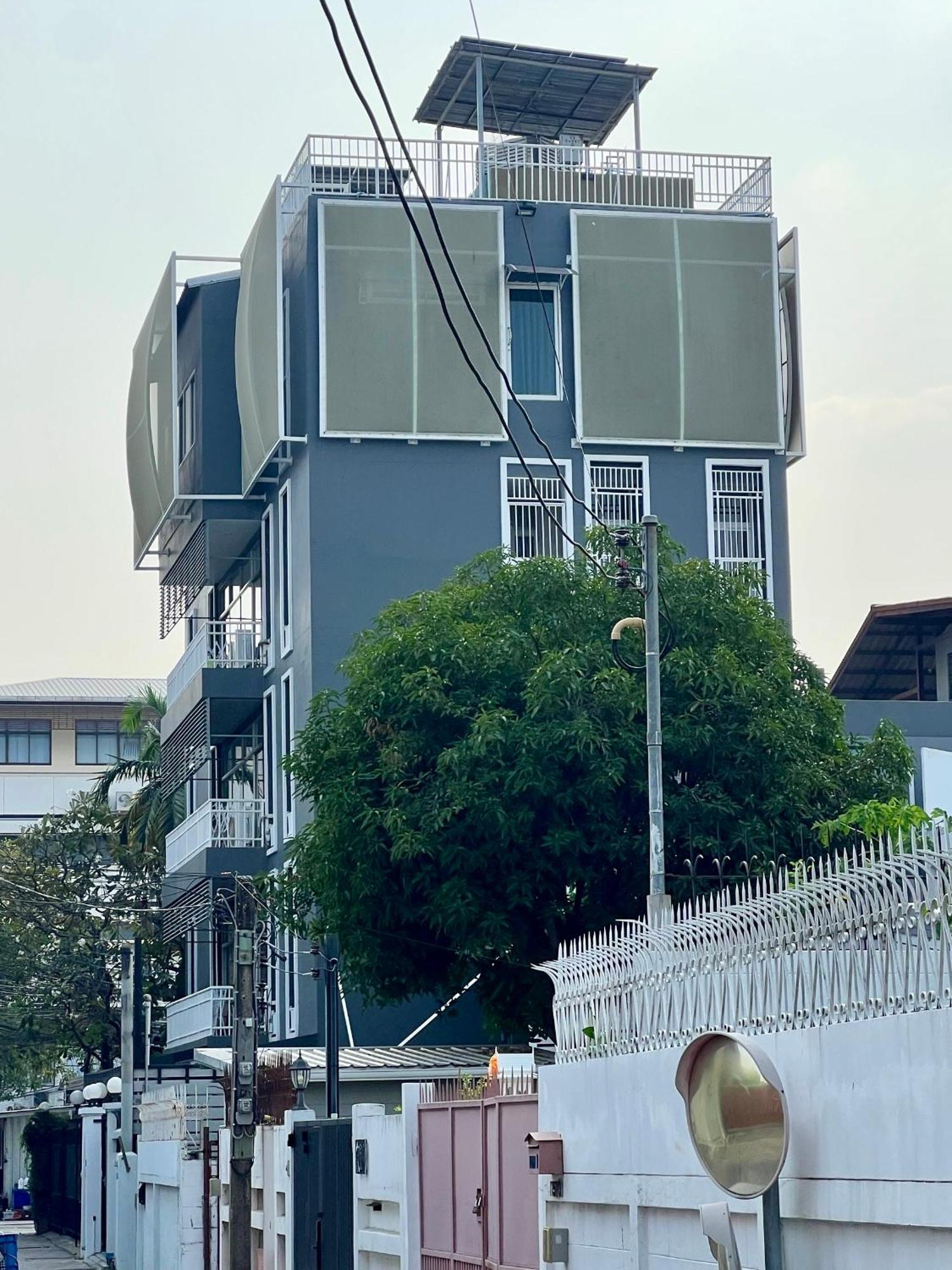 Samsen Suites Spacious 2Br Contemporary Thai Style Bangkok Zewnętrze zdjęcie