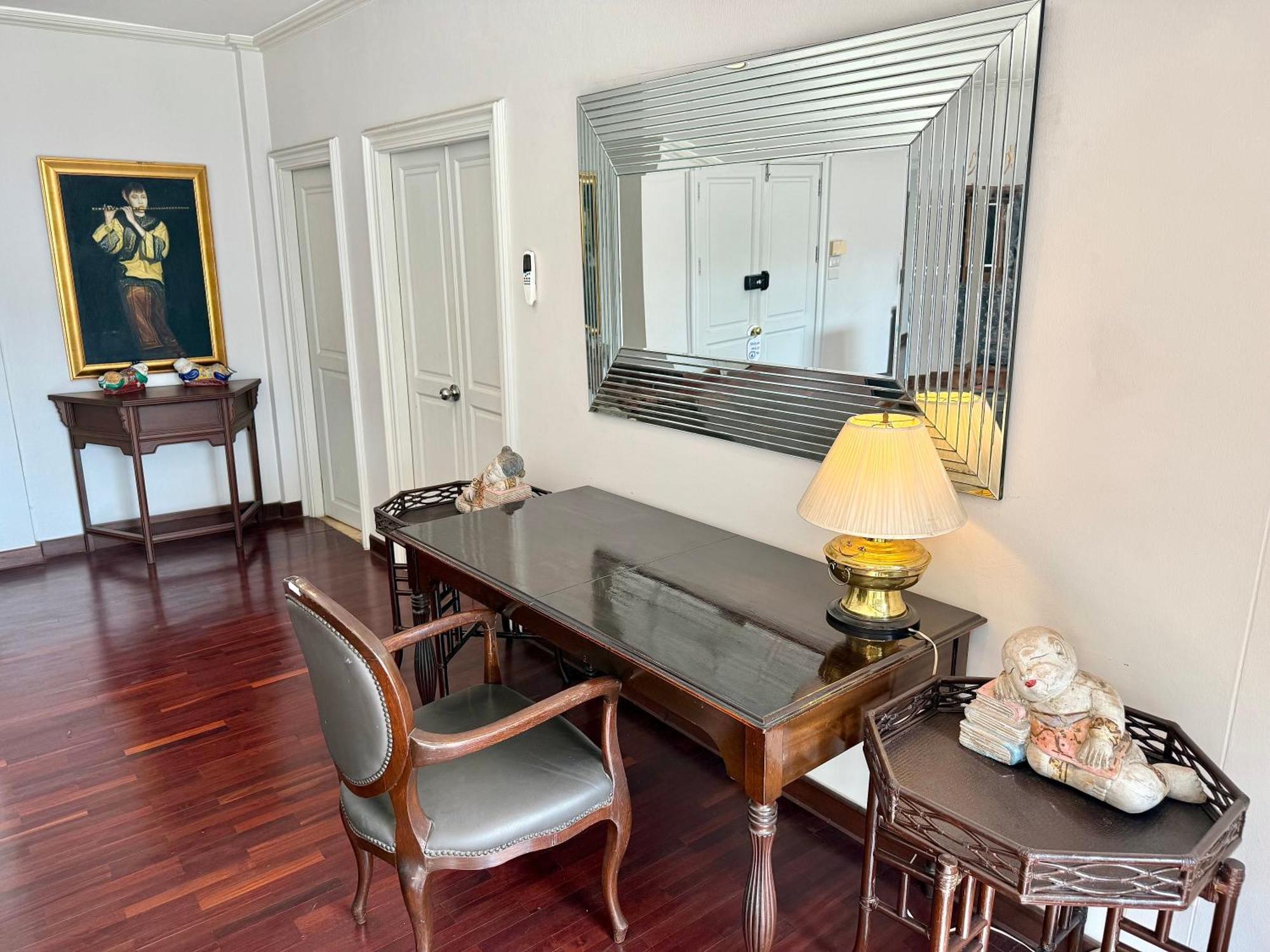 Samsen Suites Spacious 2Br Contemporary Thai Style Bangkok Zewnętrze zdjęcie